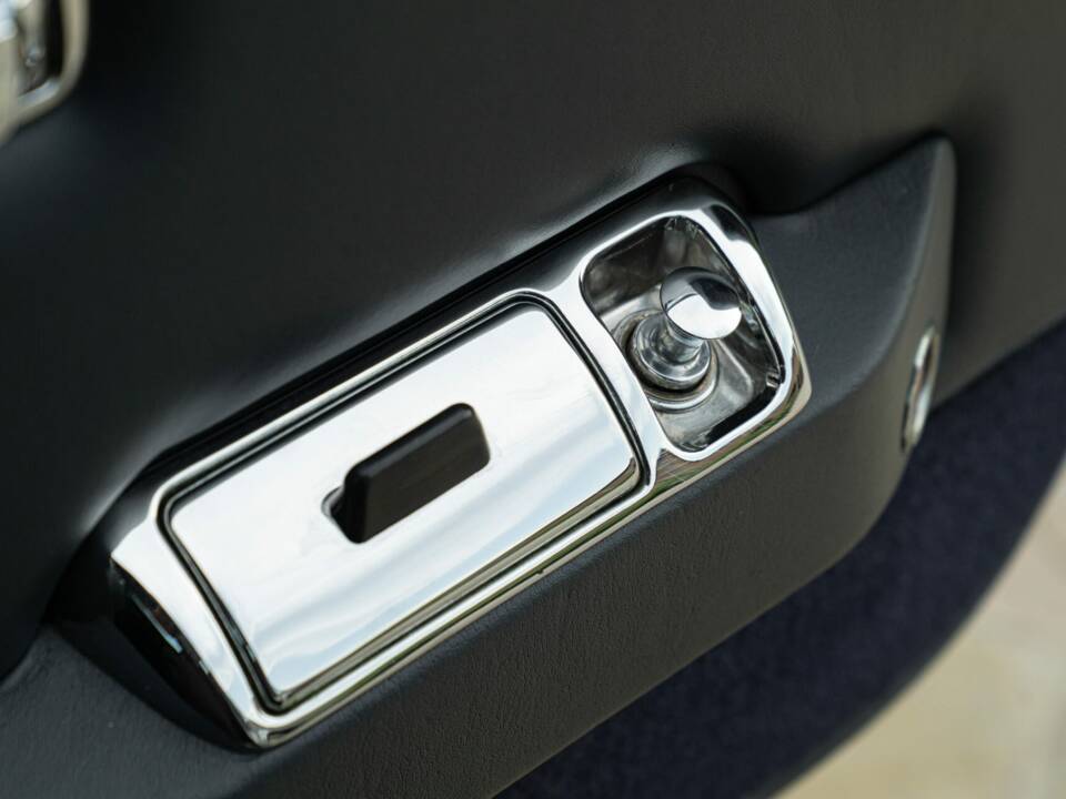Image 35/50 of Rolls-Royce Silver Wraith II (1979)