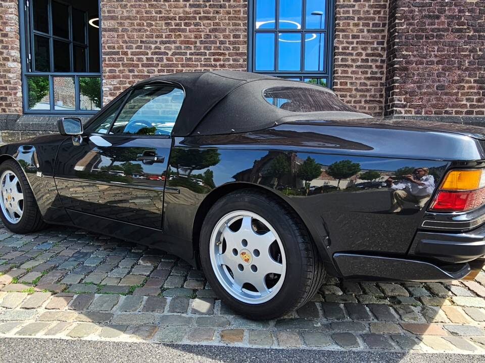 Bild 3/27 von Porsche 944 Turbo (1991)