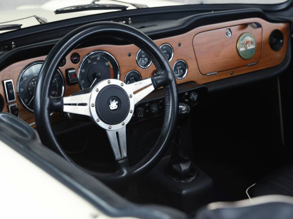 Bild 20/44 von Triumph TR 250 (1968)