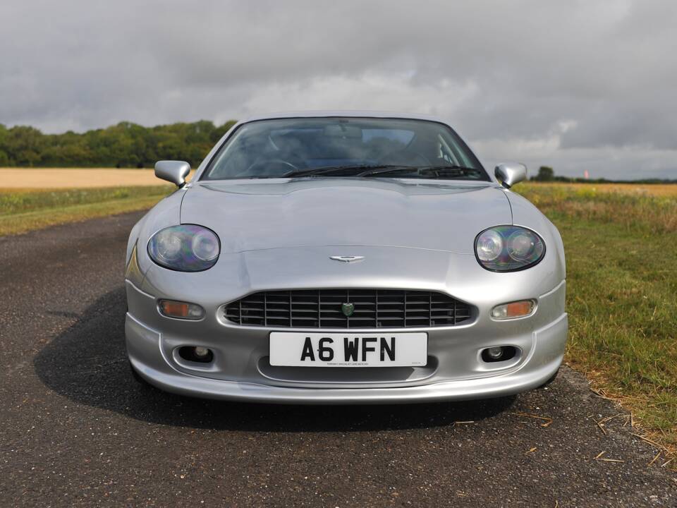 Immagine 6/33 di Aston Martin DB 7 (1999)