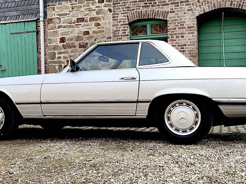 Image 4/22 of Mercedes-Benz 280 SL (1982)