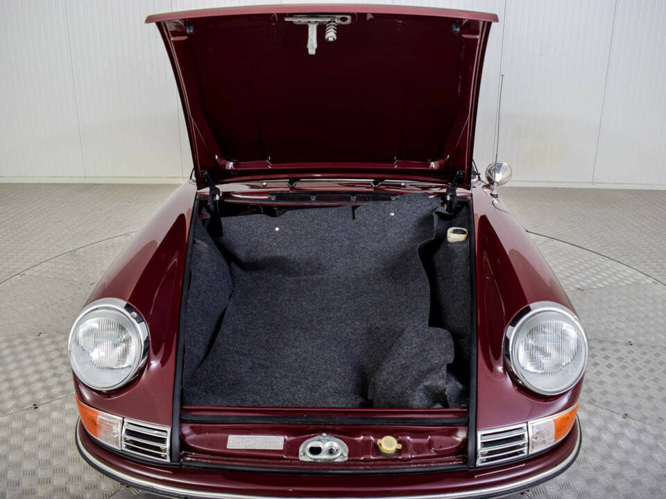 Afbeelding 31/50 van Porsche 912 (1969)