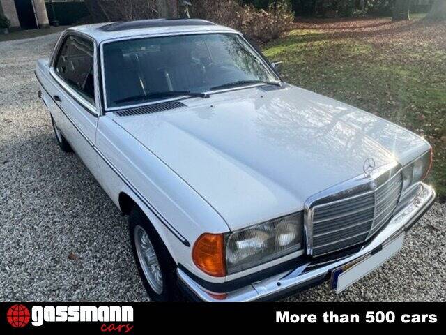 Image 3/15 of Mercedes-Benz 280 CE (1978)