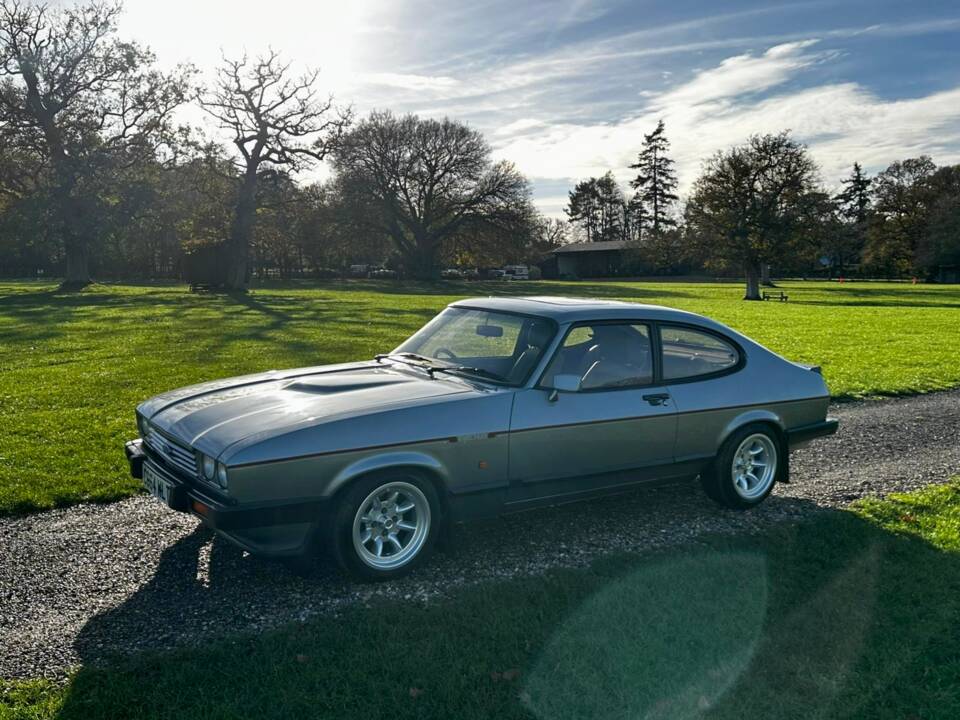 Bild 17/70 von Ford Capri 2,8i (1986)