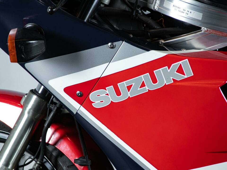 Afbeelding 23/50 van Egli-Suzuki GSX-R 1100 (1986)
