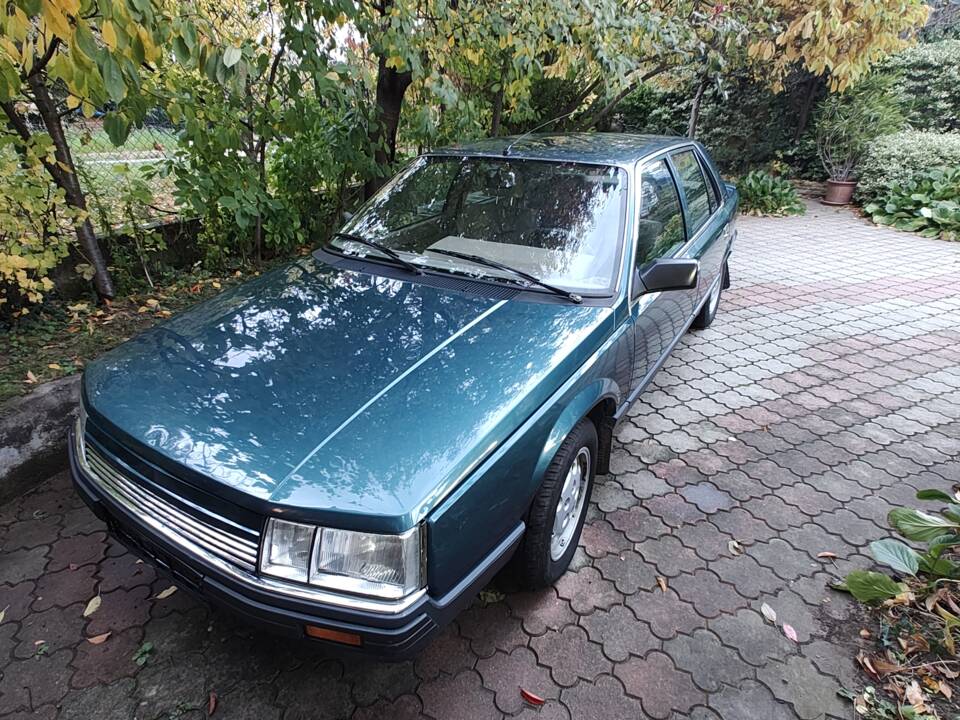 Bild 1/31 von Renault R 25 V6 (1984)