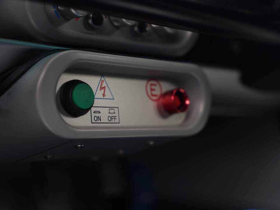 Image 49/50 of Lotus Exige S 240 (2008)