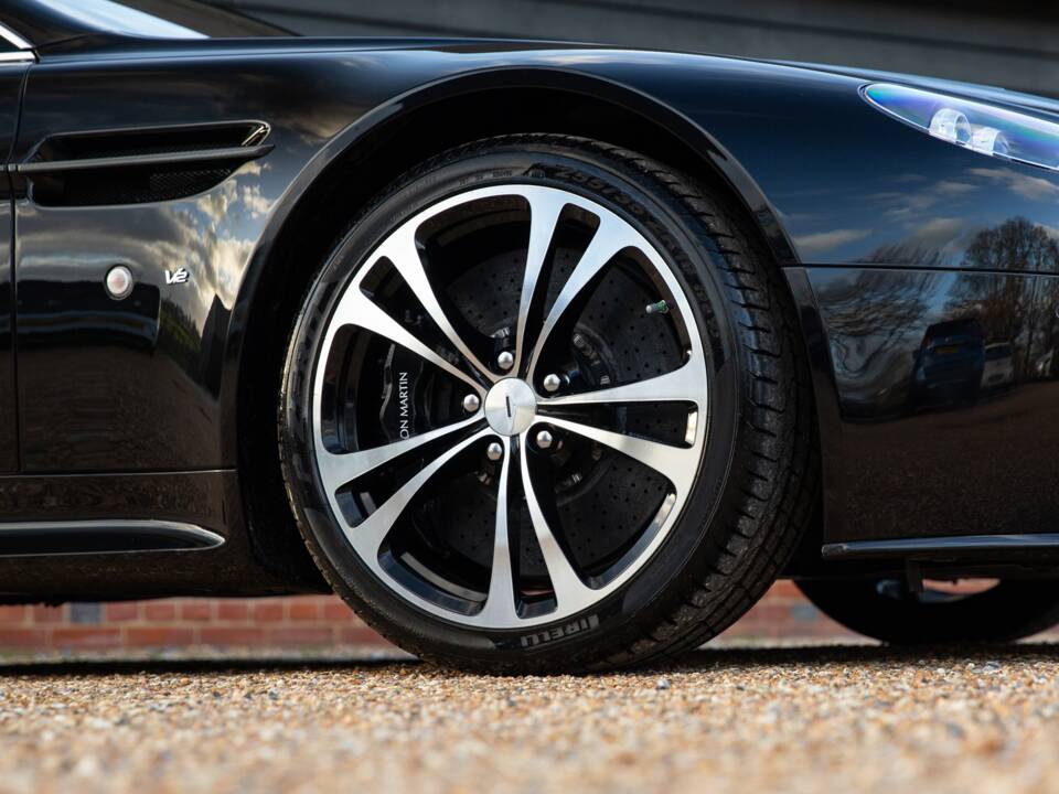 Bild 23/74 von Aston Martin V12 Vantage (2012)
