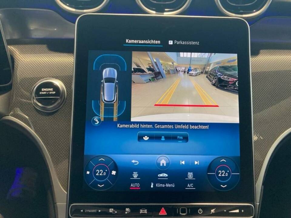 Immagine 9/10 di Mercedes-Benz GLC 300 4MATIC (2023)