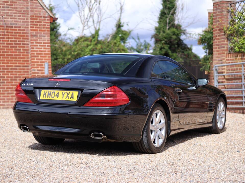 Image 3/50 de Mercedes-Benz SL 350 (2004)
