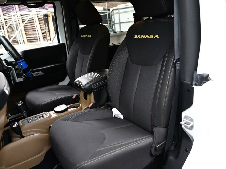 Afbeelding 30/50 van Jeep Grand Cherokee 6.4 V8 SRT (2014)