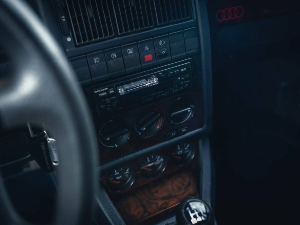 Image 8/15 of Audi 80 - Cabriolet 2.0 E (1995)