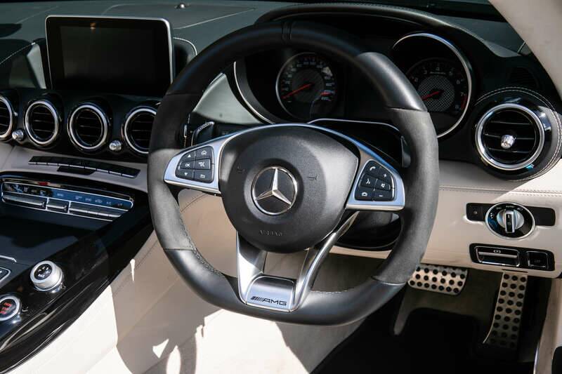 Image 8/50 of Mercedes-AMG GT-C Roadster (2017)
