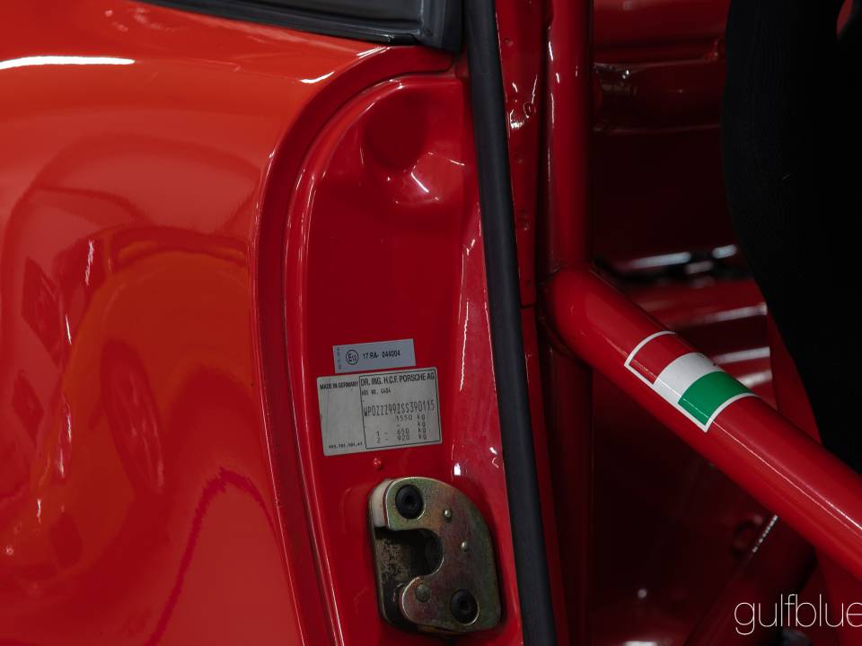 Image 26/49 of Porsche 911 Carrera RS Clubsport (1995)