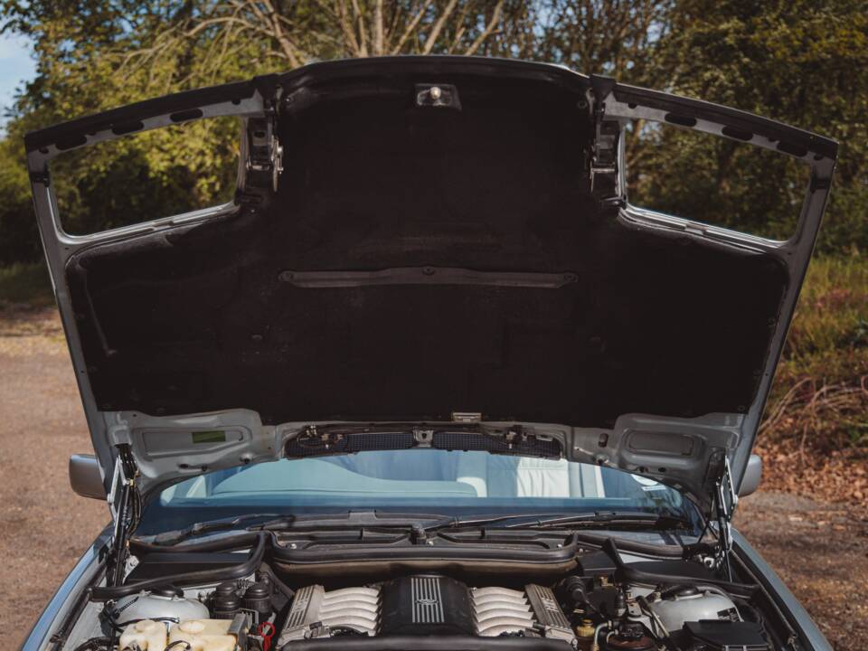 Afbeelding 35/39 van BMW 850Ci (1994)