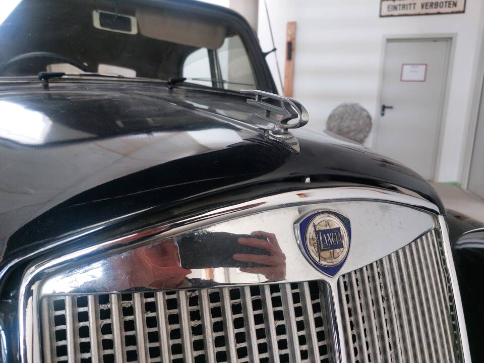 Image 20/27 of Lancia Ardea (1939)