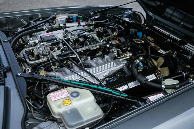 Image 3/36 of Jaguar XJR-S V12 Le Mans (1988)