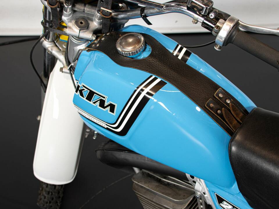 Imagen 49/50 de KTM 250 MC/GS (1977)