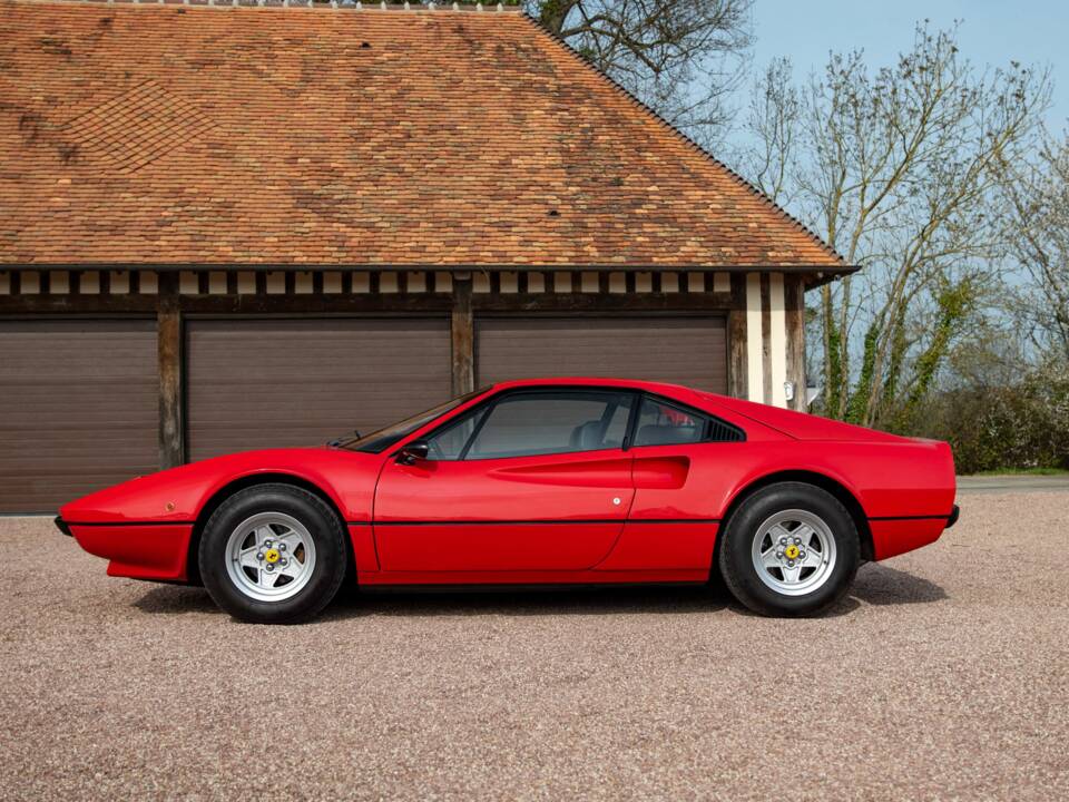 Image 15/42 of Ferrari 308 GTB (1976)