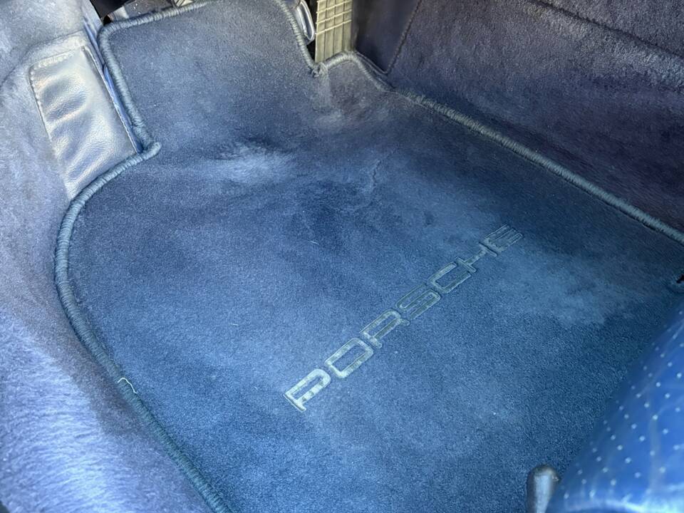 Image 9/16 of Porsche 911 Carrera (1994)