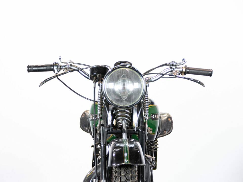 Image 45/50 de Ariel W/NG 350 (1941)