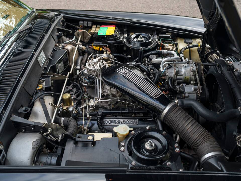 Image 28/29 of Rolls-Royce Corniche IV (1993)