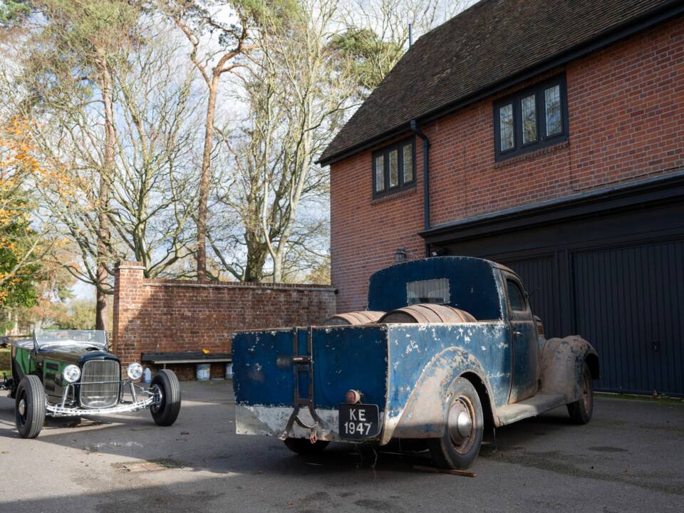 Image 9/134 of Ford V8 (1937)