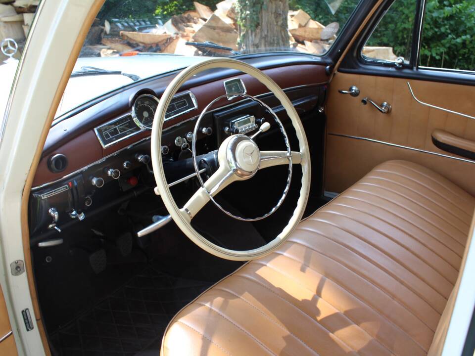 Image 22/50 of Mercedes-Benz 219 (1959)