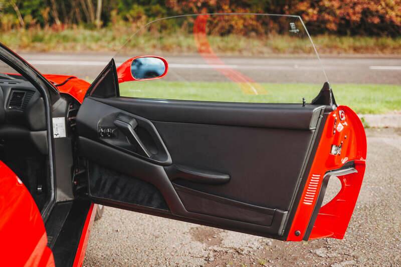 Image 44/50 de Ferrari F 355 Berlinetta (1998)