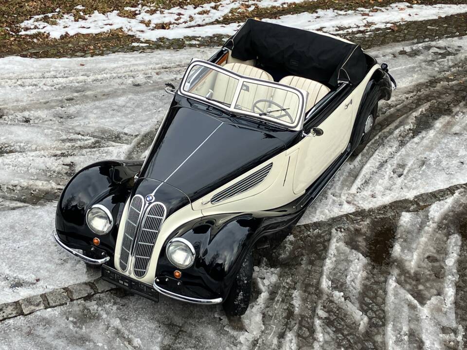 Imagen 1/31 de BMW 327 (1939)