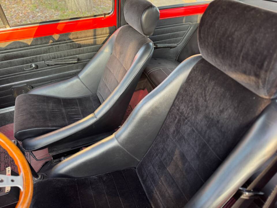 Immagine 21/49 di FIAT 128 Rally (1972)