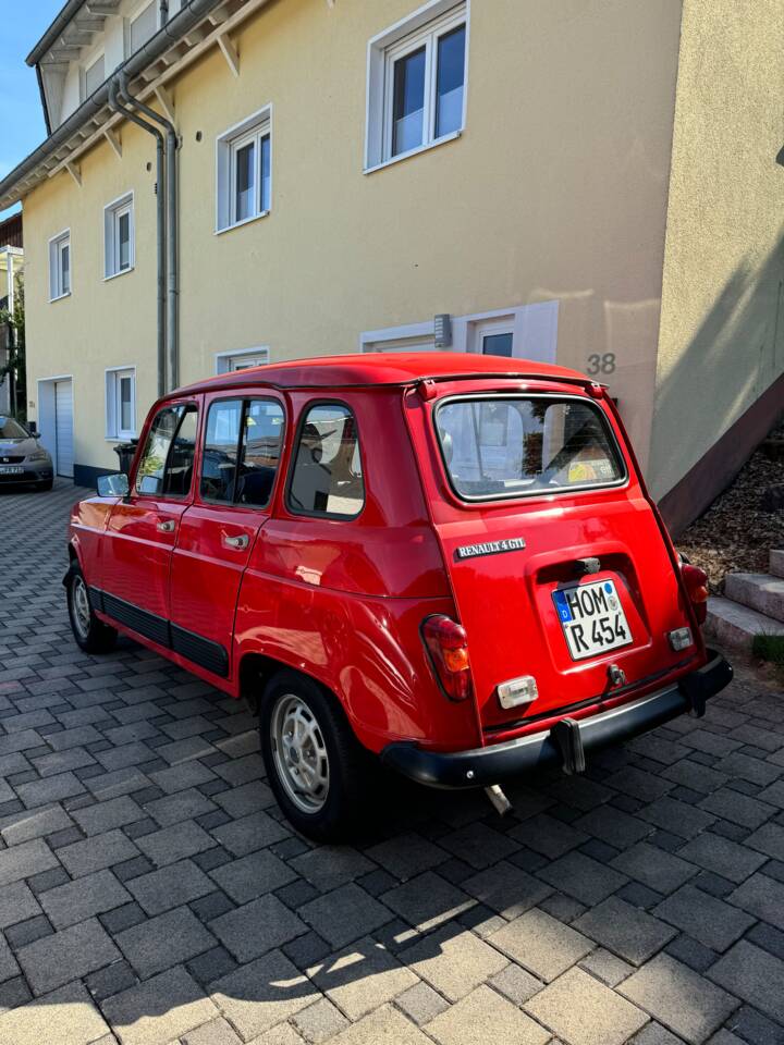 Imagen 4/6 de Renault R 4 GTL (1987)