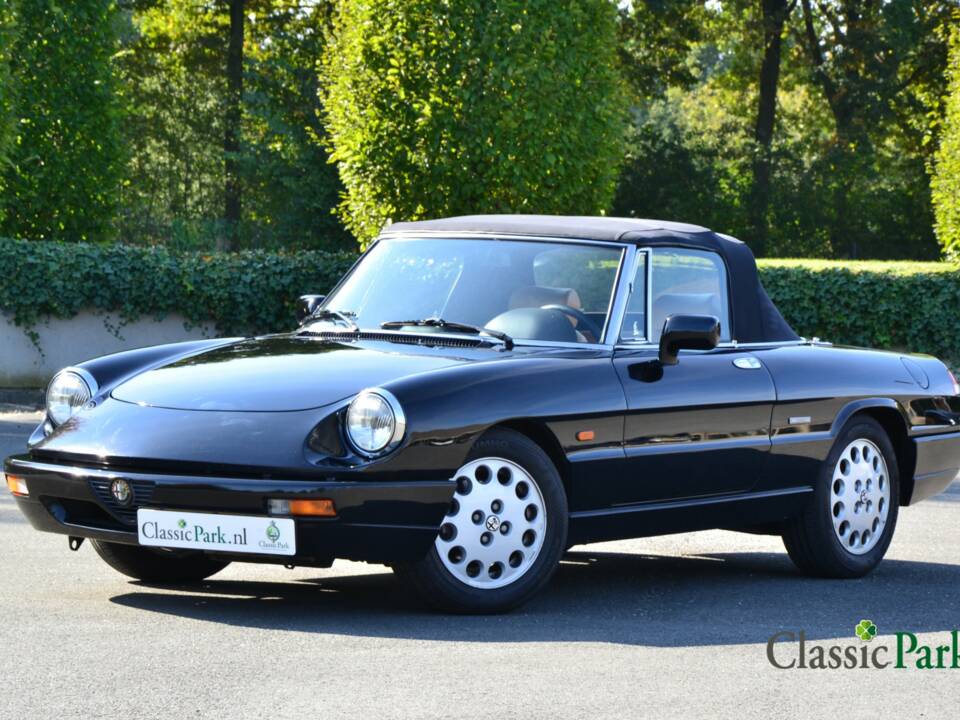 Image 6/50 of Alfa Romeo 2.0 Spider (1990)