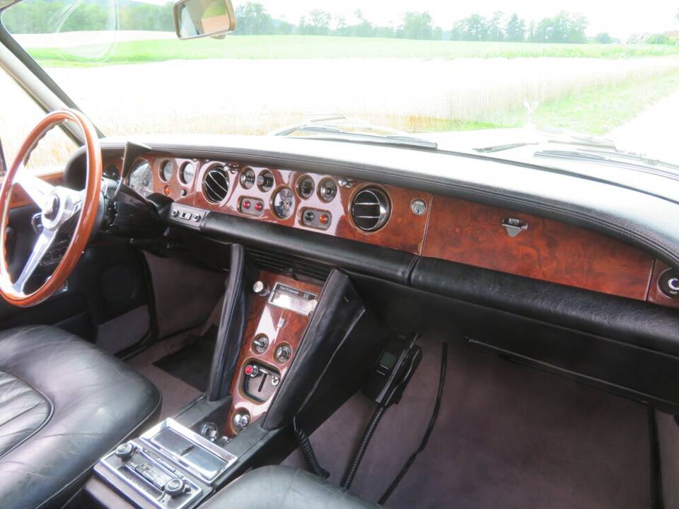 Imagen 12/18 de Rolls-Royce Silver Shadow I (1972)