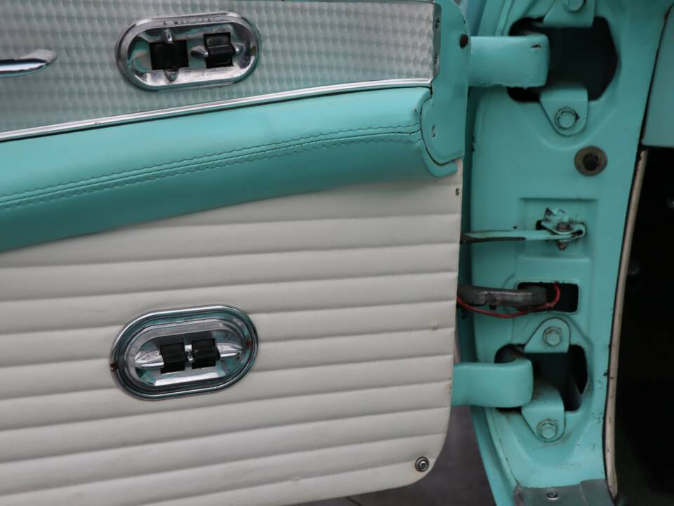 Bild 36/50 von Ford Thunderbird (1955)