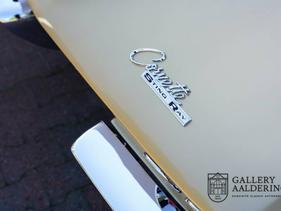 Image 42/50 of Chevrolet Corvette Sting Ray (1963)