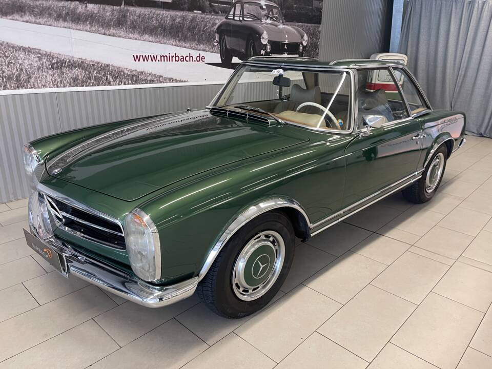 Image 6/22 of Mercedes-Benz 280 SL (1970)