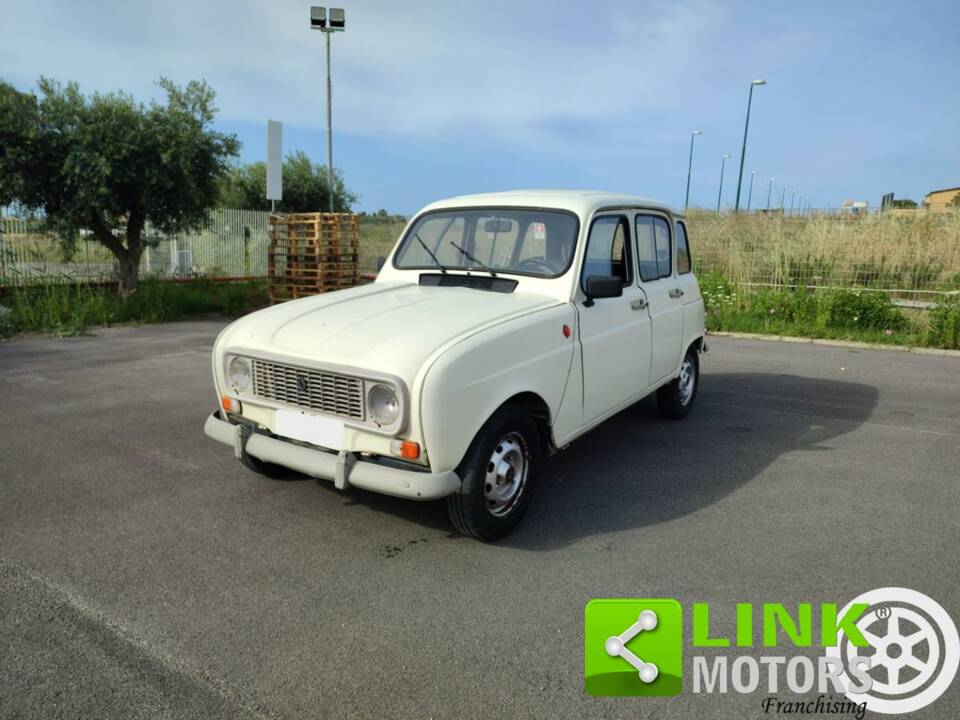 Image 3/10 of Renault R 4 (1989)