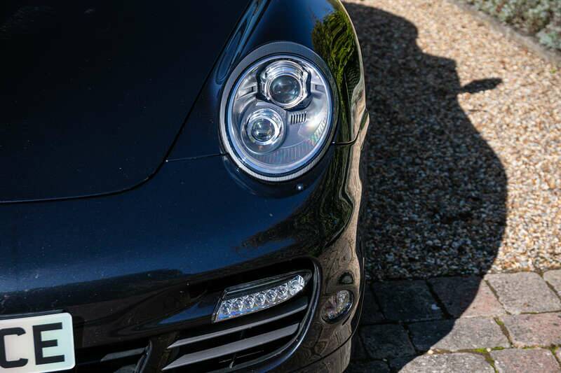 Bild 28/50 von Porsche 911 Turbo (2009)