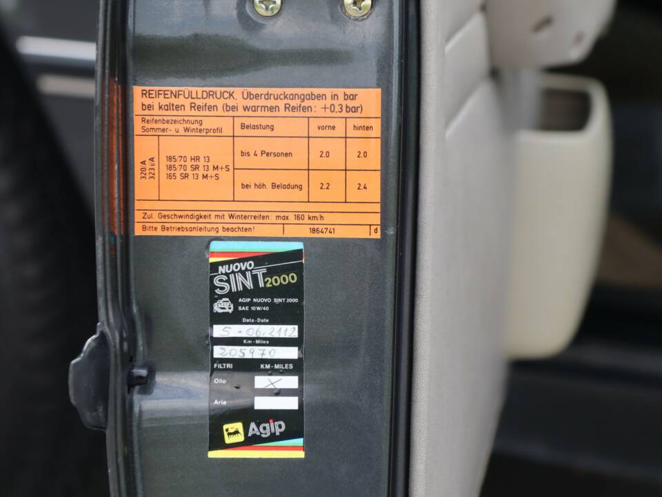 Image 21/50 of BMW 323i (1980)