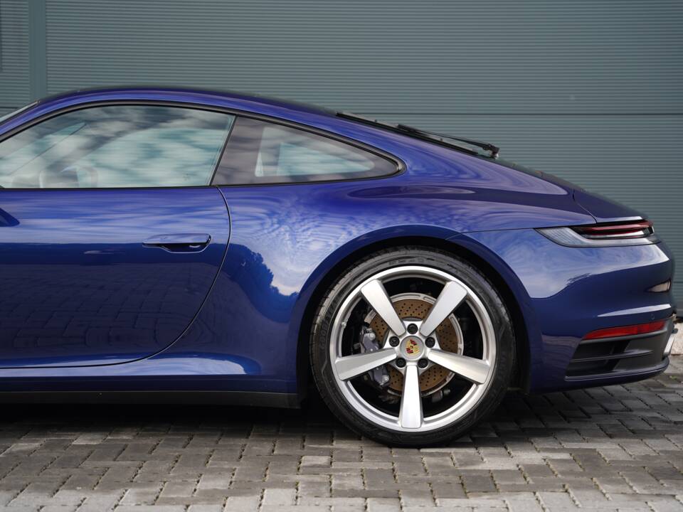 Bild 10/50 von Porsche 911 Carrera 4 GTS (2022)