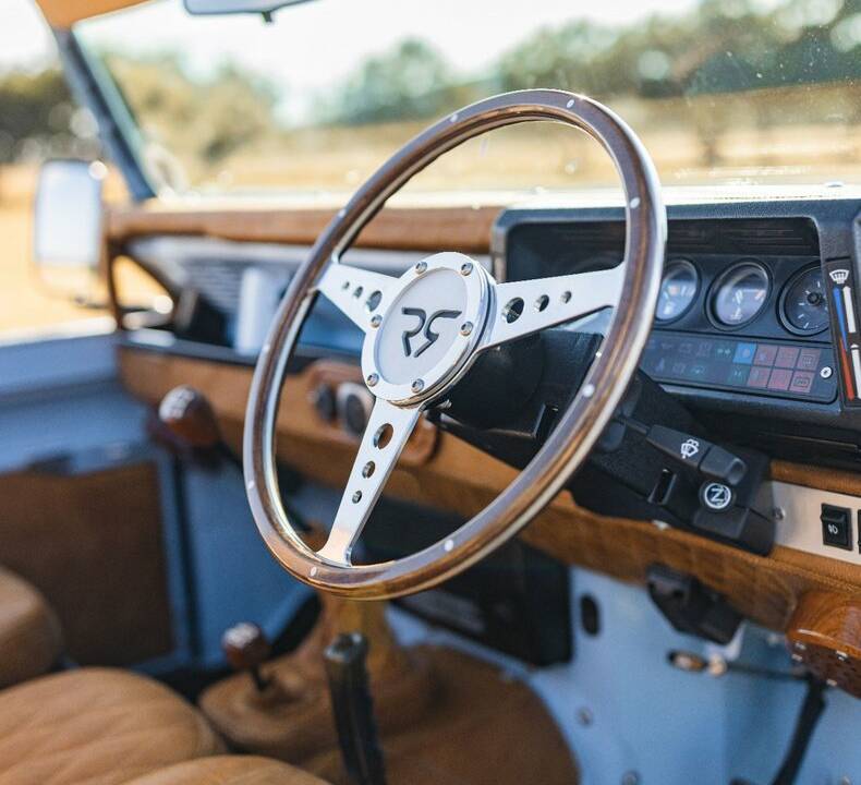 Afbeelding 8/17 van Land Rover 110 (1998)