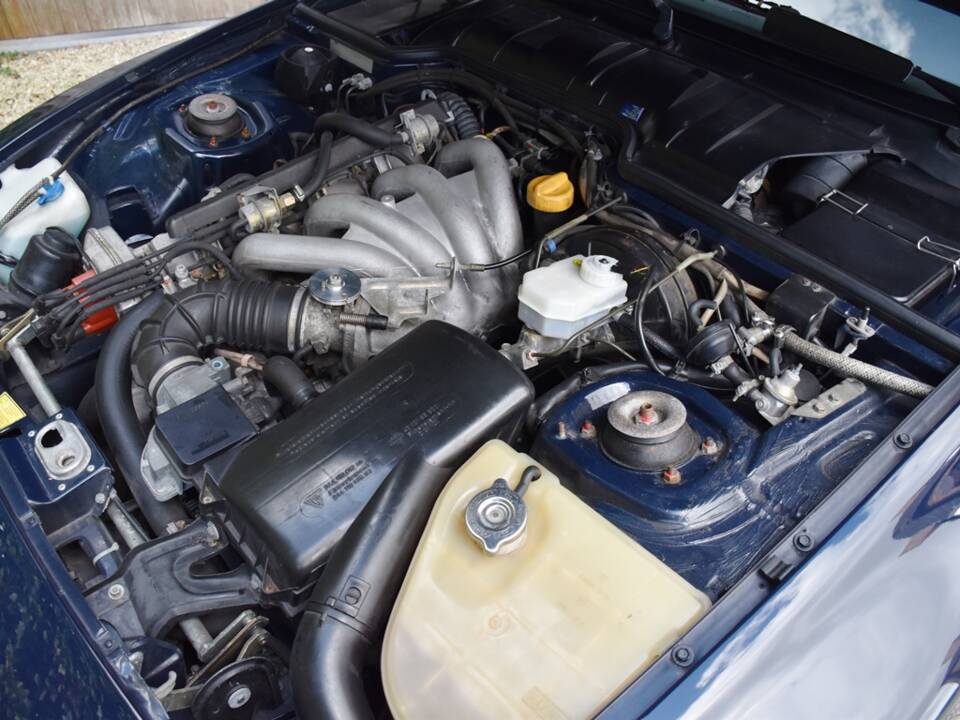 Immagine 37/40 di Porsche 944 (1985)