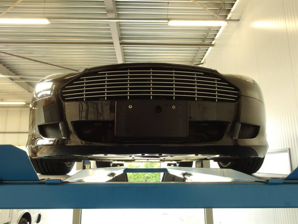 Bild 88/99 von Aston Martin DB 9 Volante (2006)