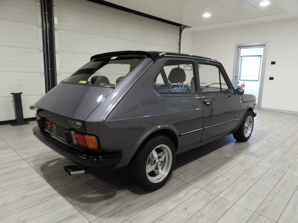 Bild 4/15 von FIAT 127 Super 5 Speed (1981)