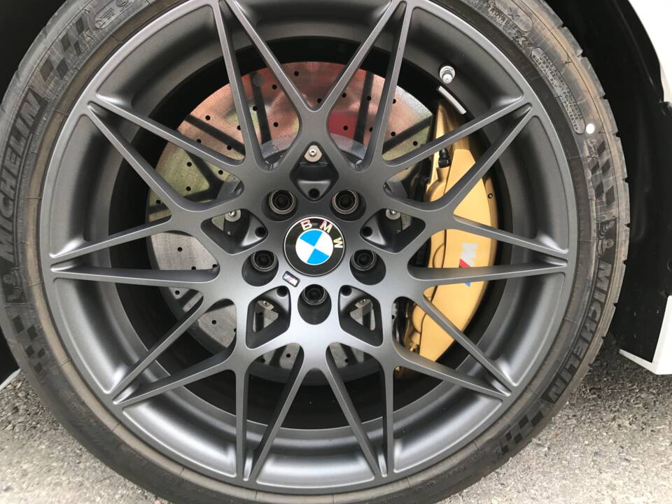 Bild 25/25 von BMW M4 GTS &quot;DTM Champion Edition&quot; (2017)