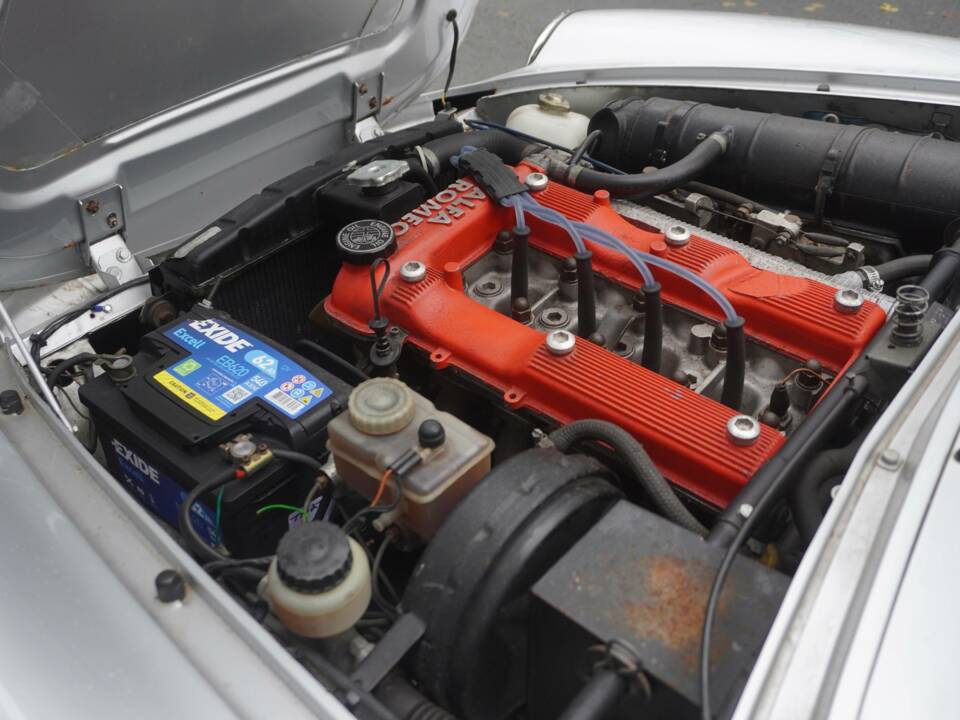 Bild 14/19 von Alfa Romeo 1.6 Spider (1990)