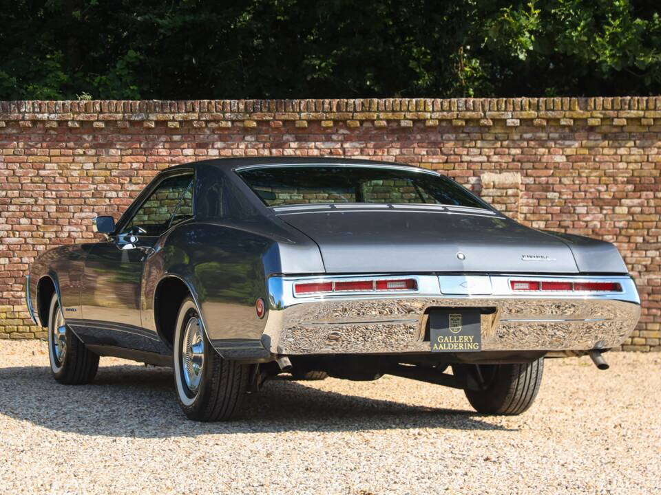 Bild 38/50 von Buick Riviera Coupe (1969)