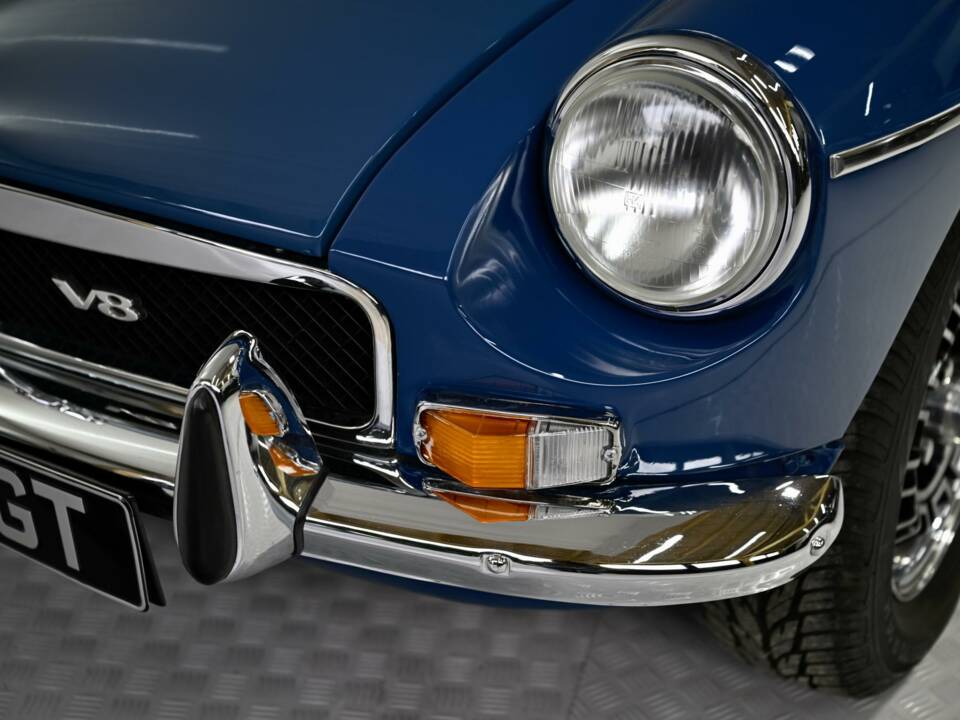 Afbeelding 43/50 van MG MGB GT V8 (1974)