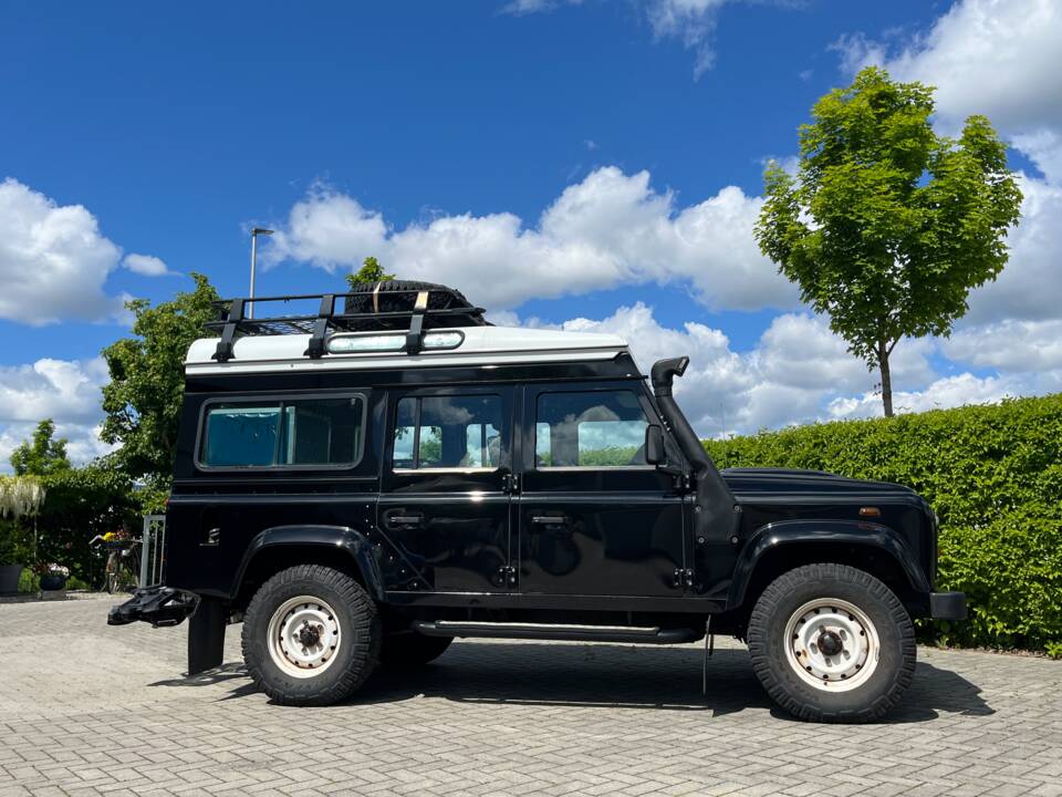 Image 6/93 of Land Rover Defender 110 (2014)